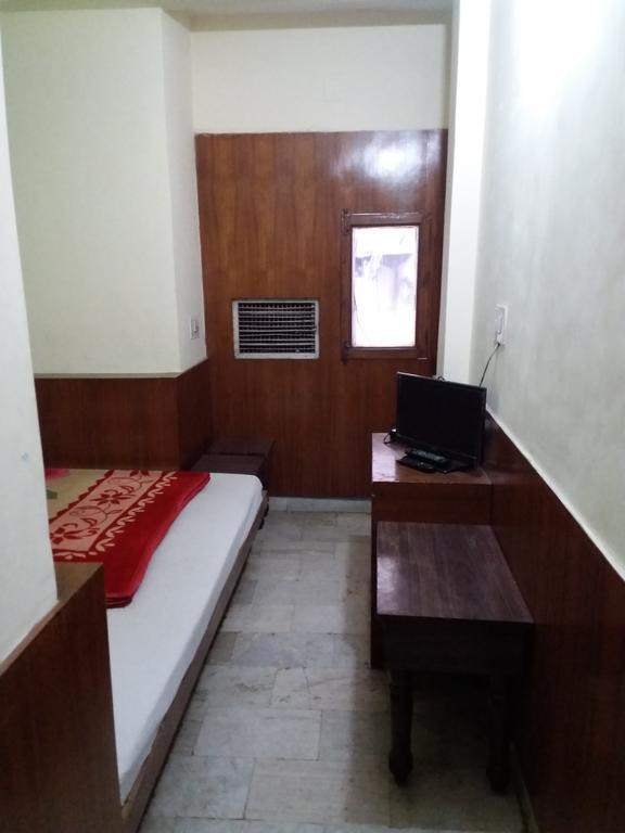 Mahesh Guest House Νέο Δελχί Εξωτερικό φωτογραφία